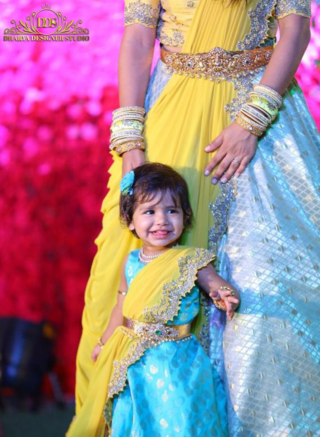 The cutest mother daughter matching outfits!